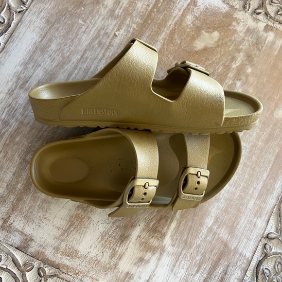 Birkenstock Gold Sandal - Picture 6 of 9